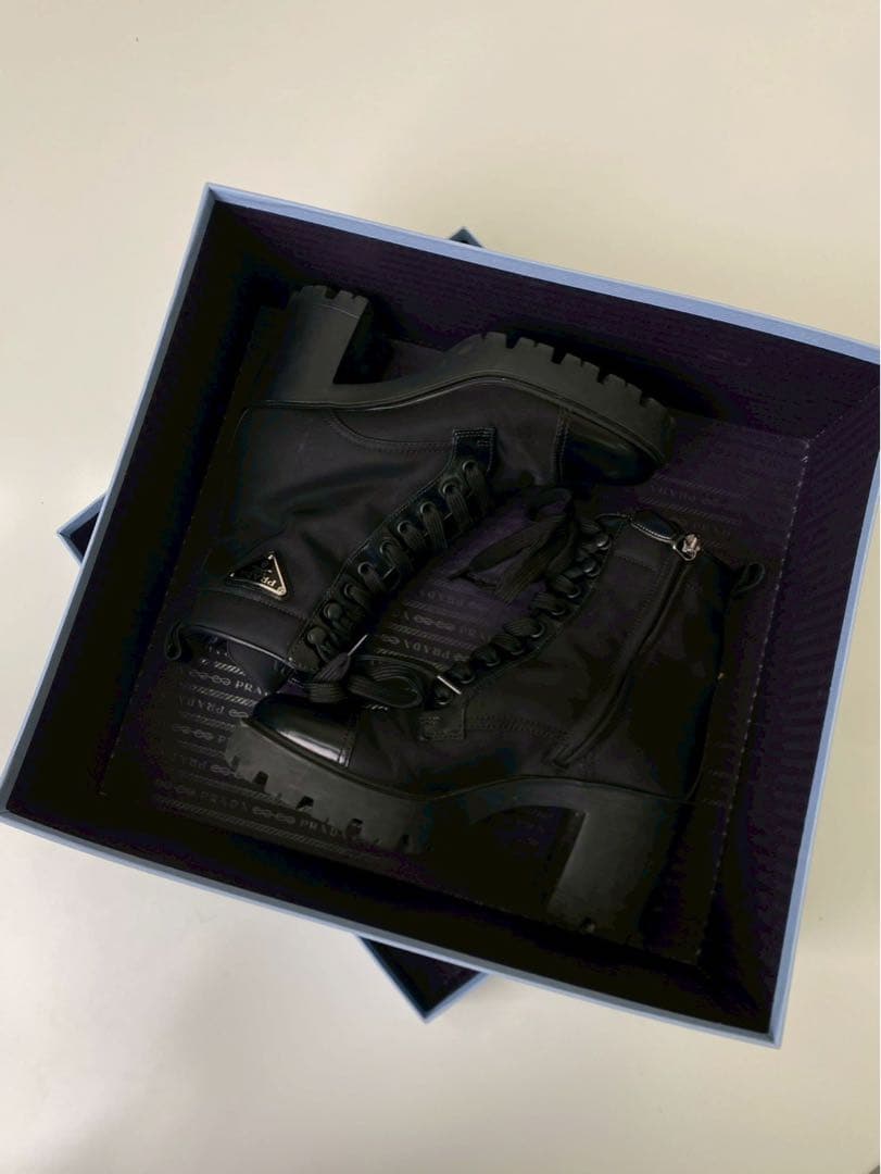 【極美品】PRADA プラダ モノリス ナイロン×レザー アンクルブーツ 37