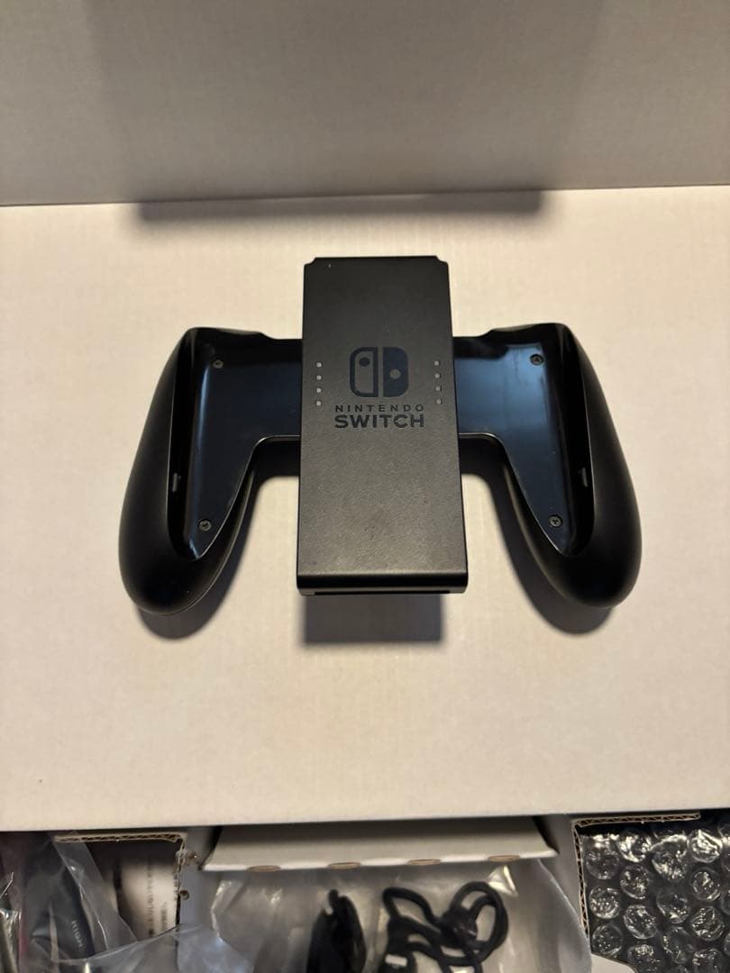 バッテリー強化版Switch本体　ソフト４本セット　スマブラ　スプラトゥーン3