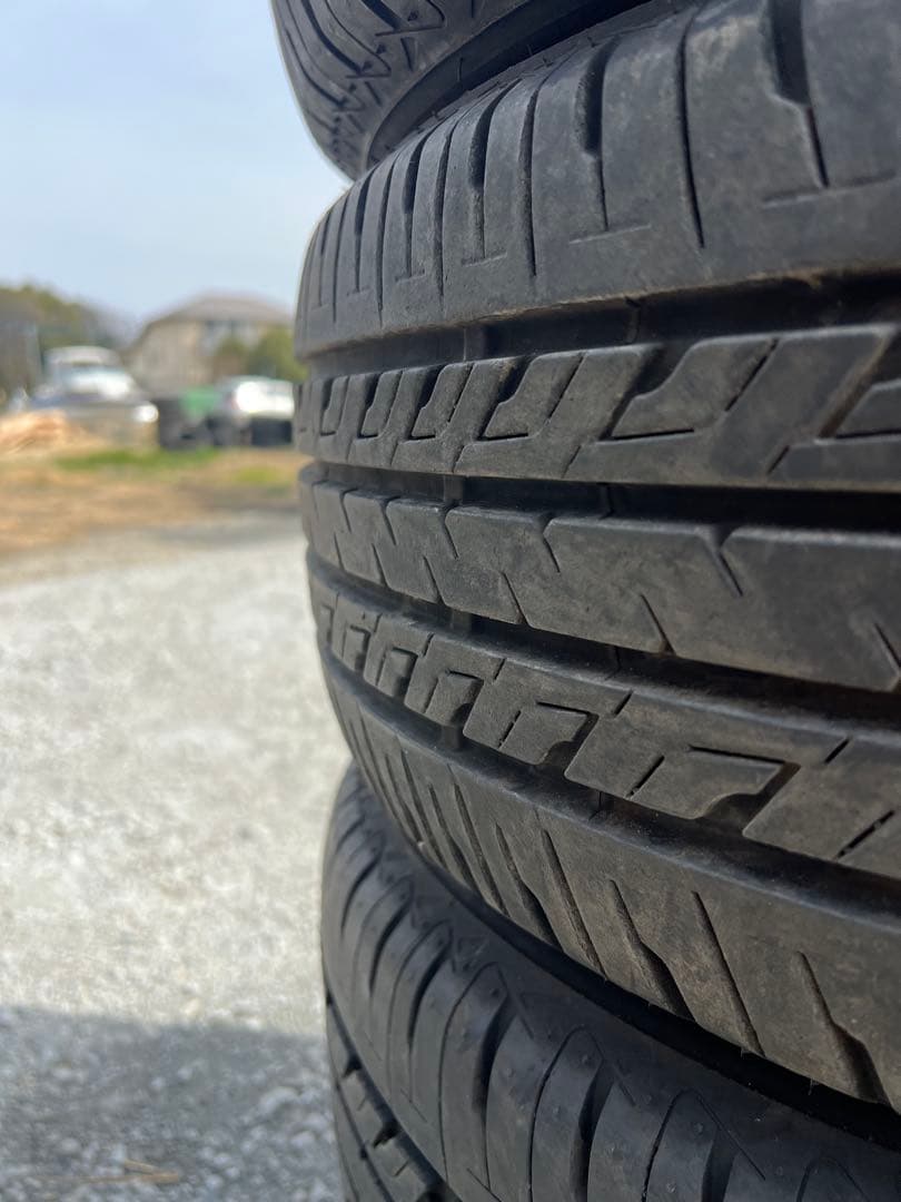 ブリヂストン　セイバーリング　sl201 225/55r17 24年製　9部山