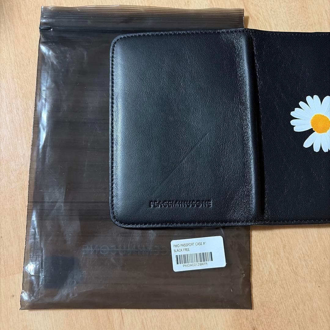PEACEMINUSONE パスポートケース ブラック