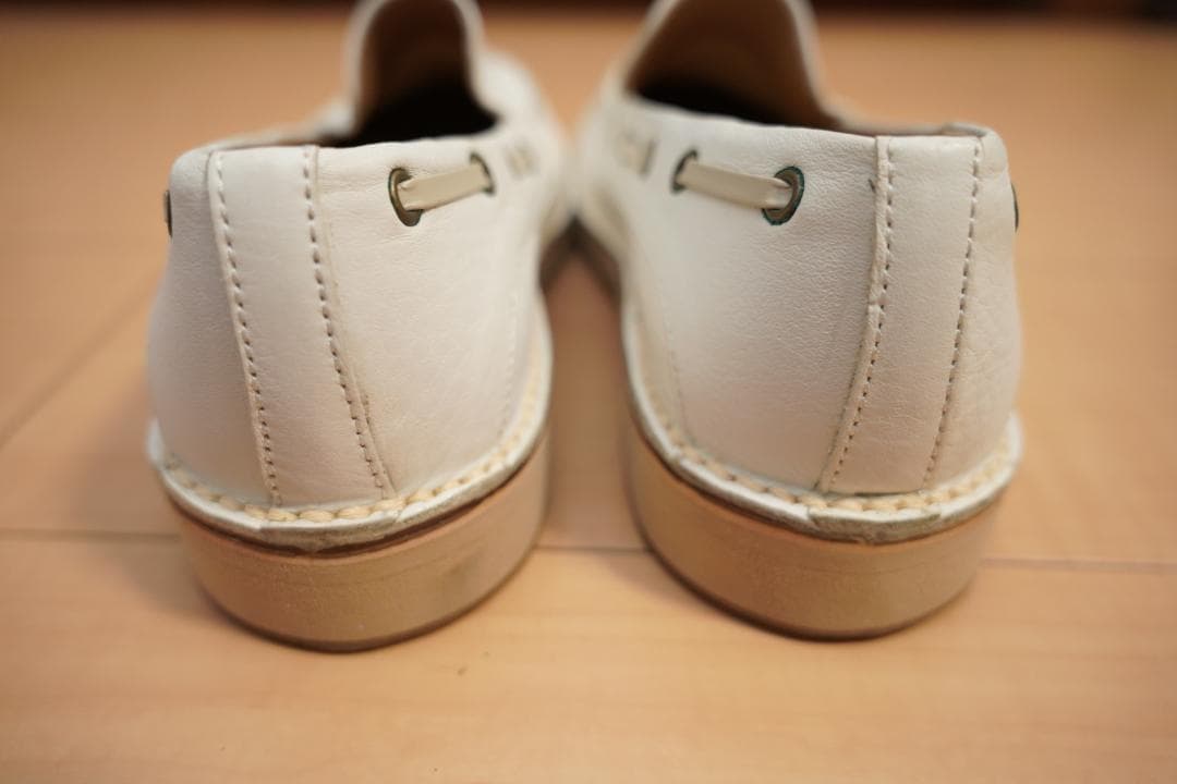 Hush Puppies モカシンシューズ　天然革　ホワイト