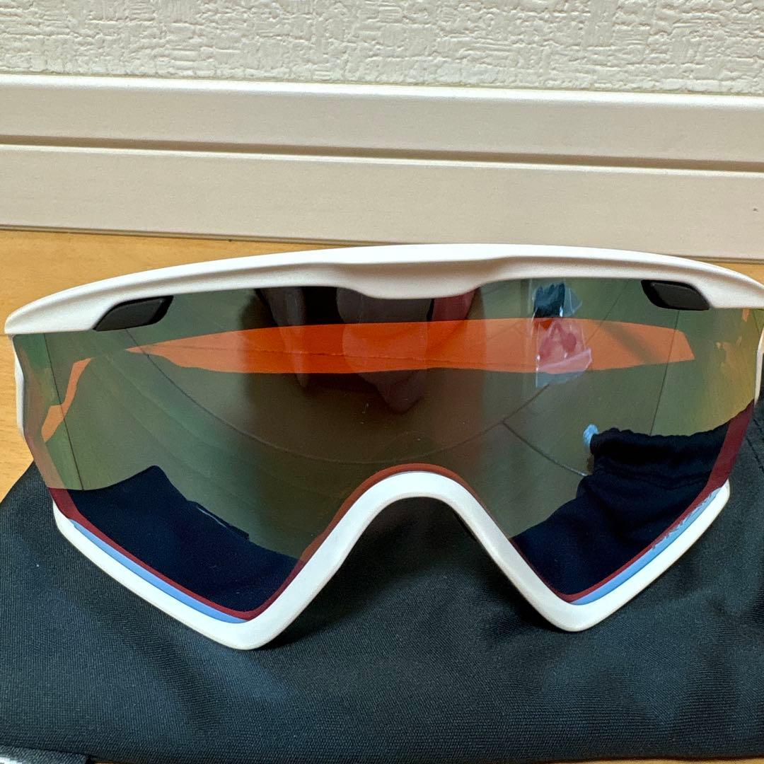 め*め様 極美品 OAKLEY WINDJACKET 2.0 白×黒オークリー