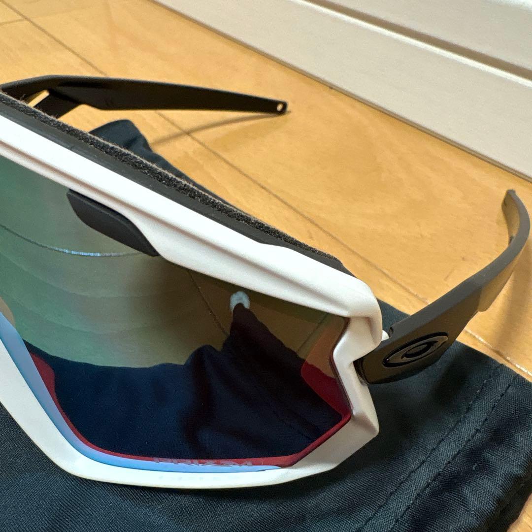め*め様 極美品 OAKLEY WINDJACKET 2.0 白×黒オークリー