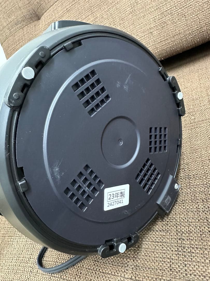 ① 【美品】TOSHIBA 電気圧力鍋 RCP-30R黒 2023年製
