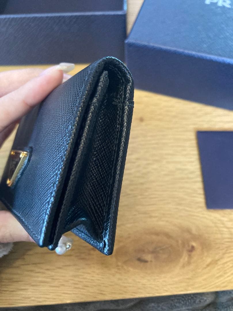 PRADA ブラックレザー 名刺入れ 箱・カード付き