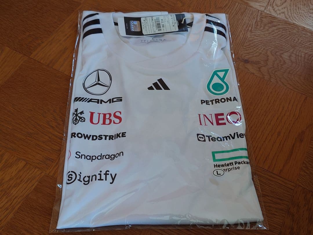 超特価　メルセデス AMG ペトロナス F1 チーム Tシャツ オーセンティック