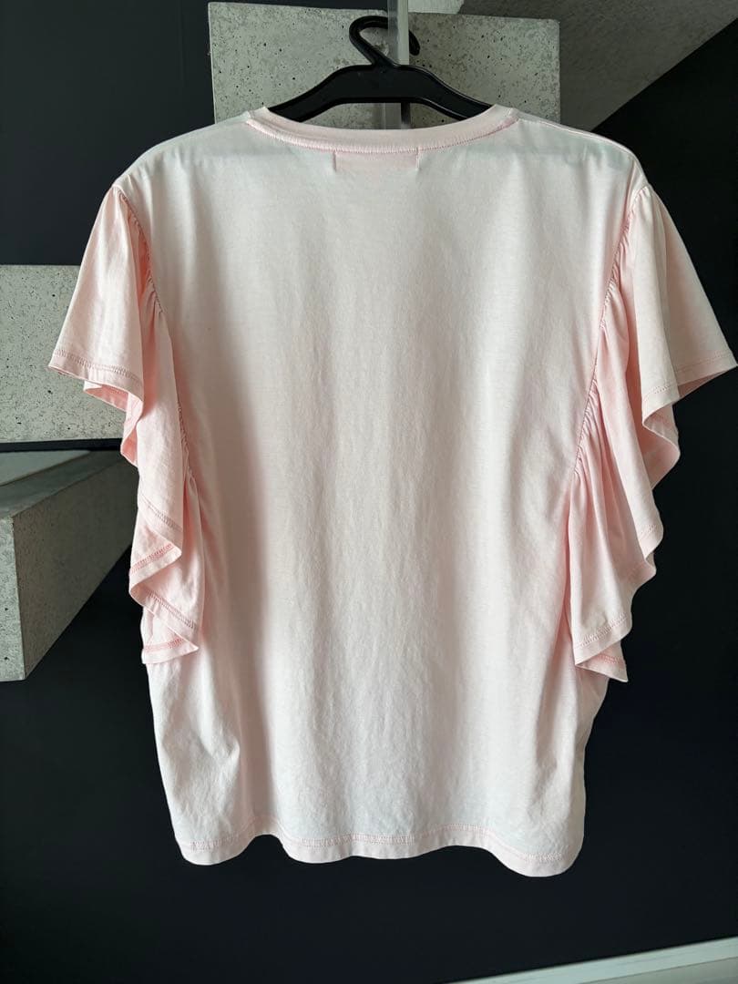 ツモリチサト　袖フリルTシャツ（ピンク）