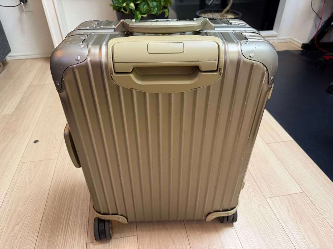 rimowa キャリーケース　廃盤45L