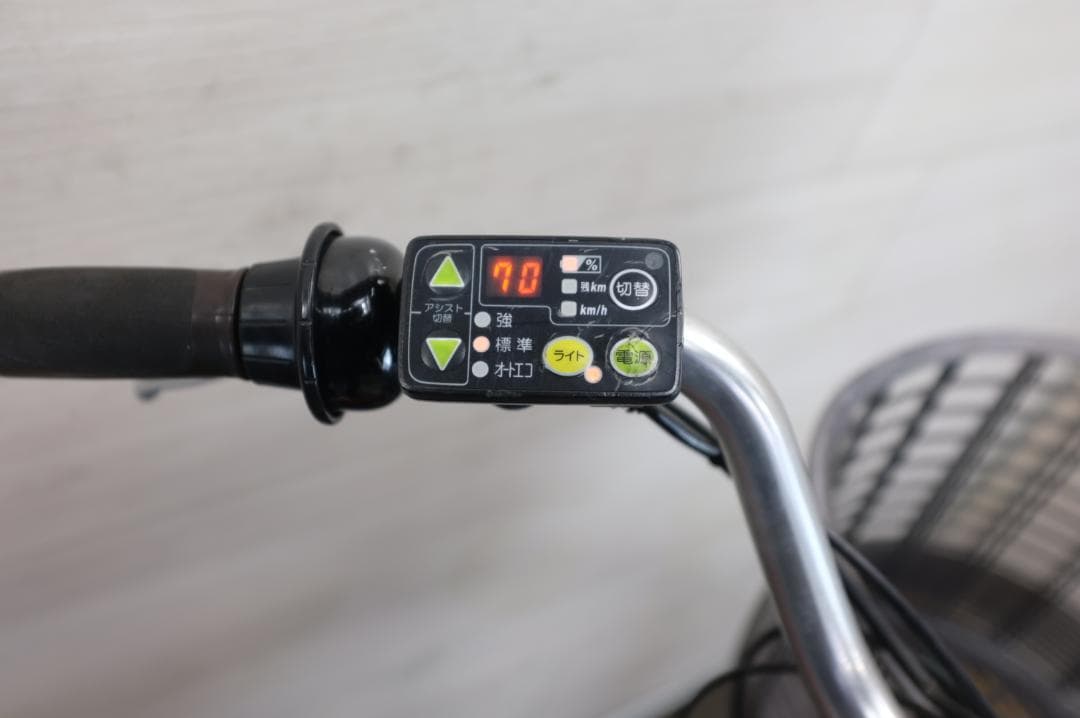 い*お様 電動自転車BS　アシスタ　26インチ3段　8.7Ah（4点灯）充電器あ