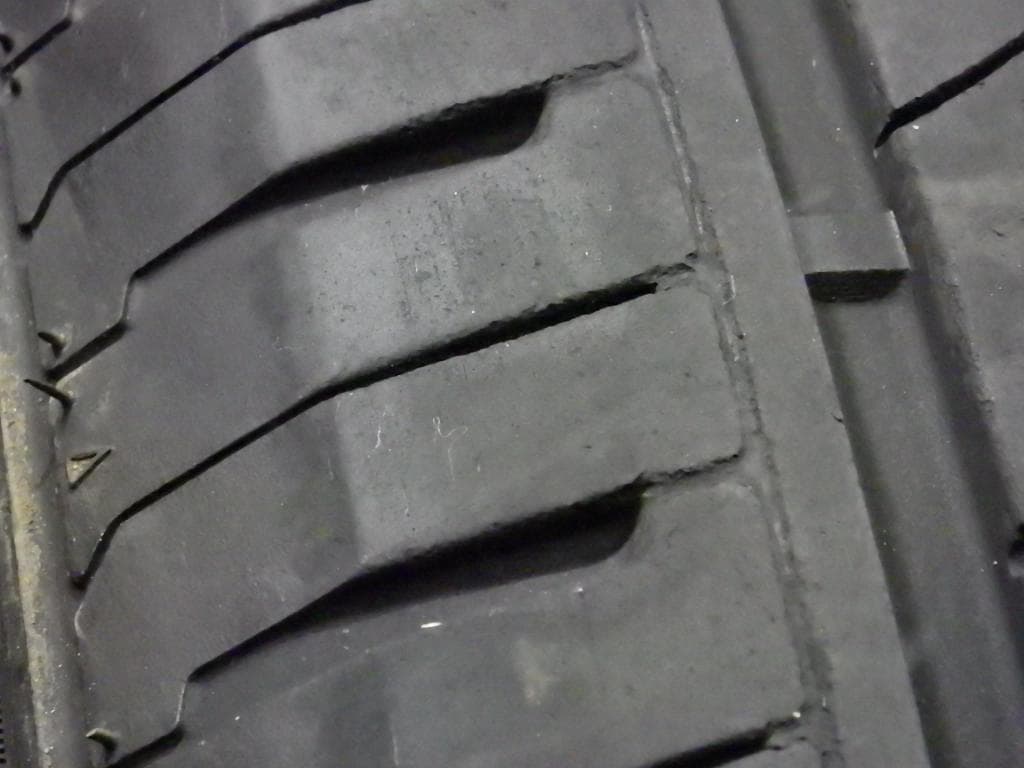 ①ちゆとろママ専用 205/65R15 ZEETEX 夏タイヤ 2本