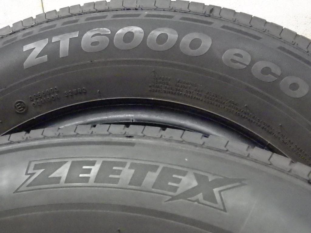 ①ちゆとろママ専用 205/65R15 ZEETEX 夏タイヤ 2本