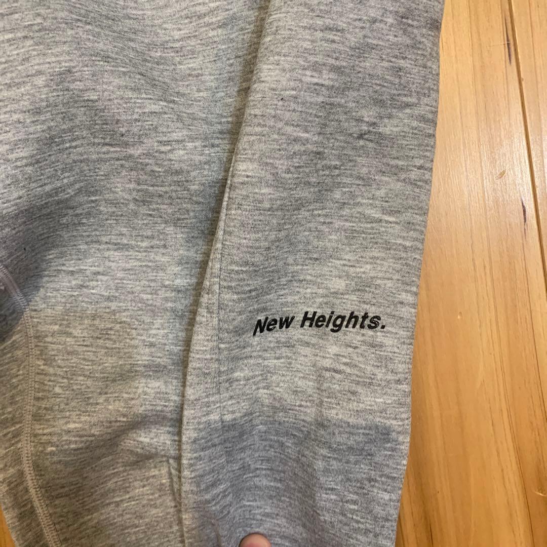 New Heights.　エア クッション パーカー＆パンツ