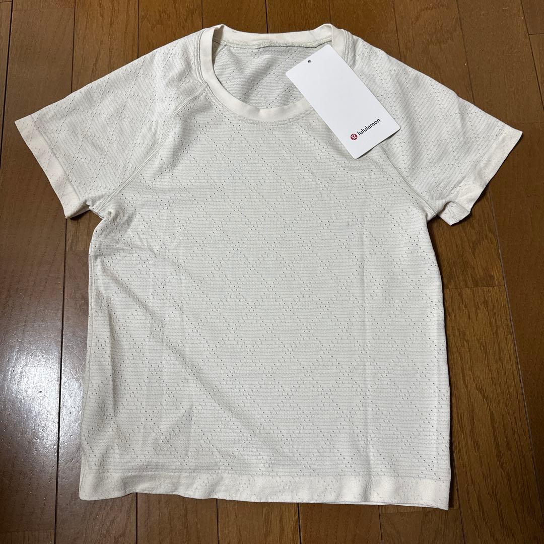 lululemon Swiftly Tech 半袖　カナダ購入