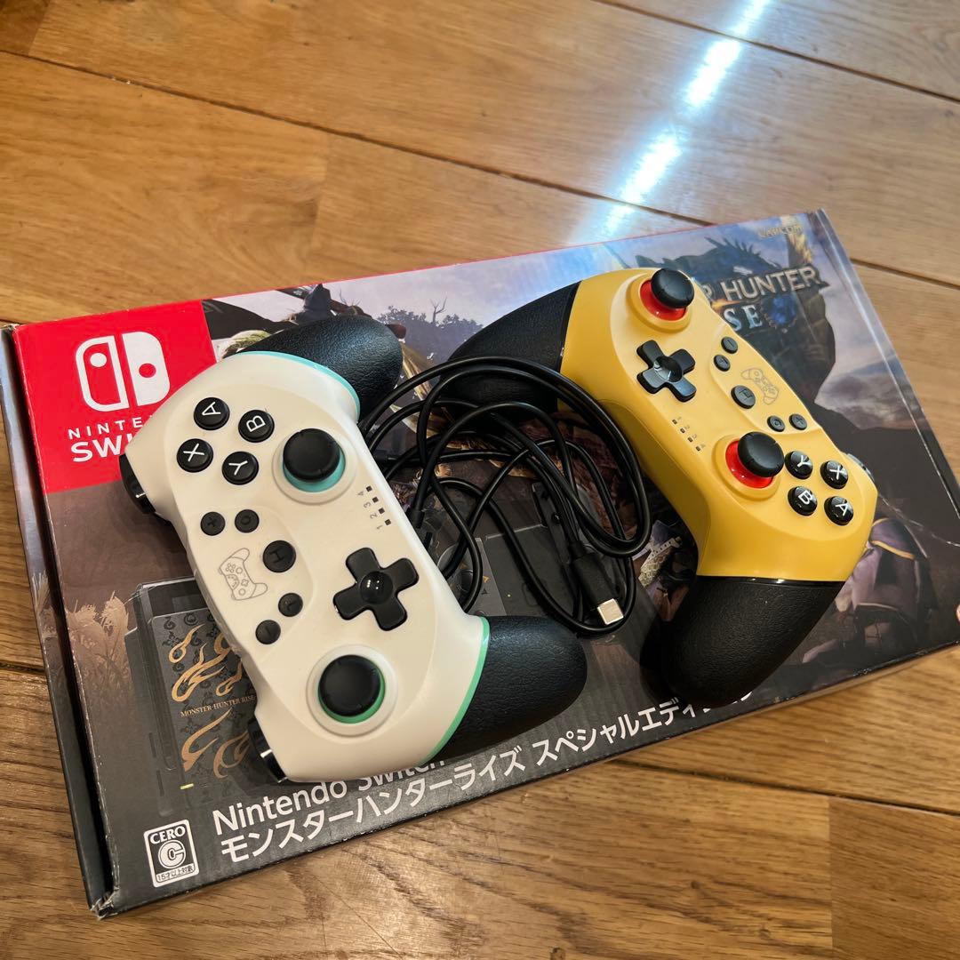 ほぼ未使用Nintendo Switch 本体 モンハンモデルコントローラー付き