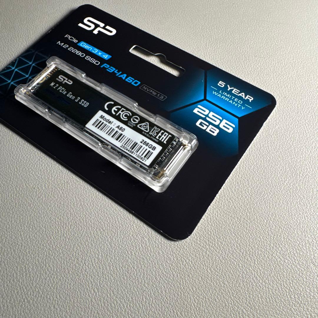 内蔵型SSD m.2 2280 sp pcle gen 3 ssd P34A60 256gb