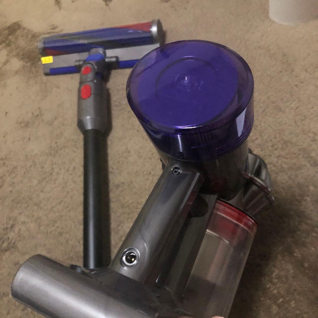掃除機・クリーナー Dyson V8 Slim Fluffy (SV10K EXT BK)