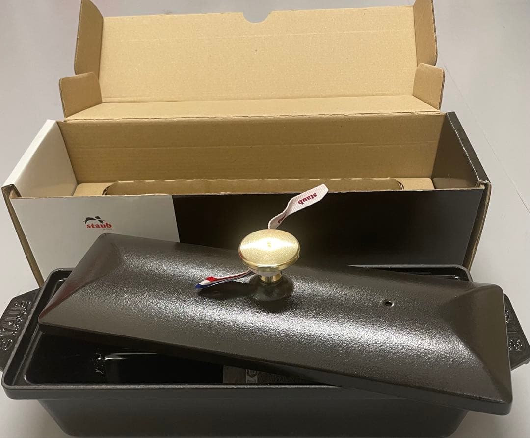 最後の一個！【新品未使用品】STAUB ストウブ レクタン テリーヌ