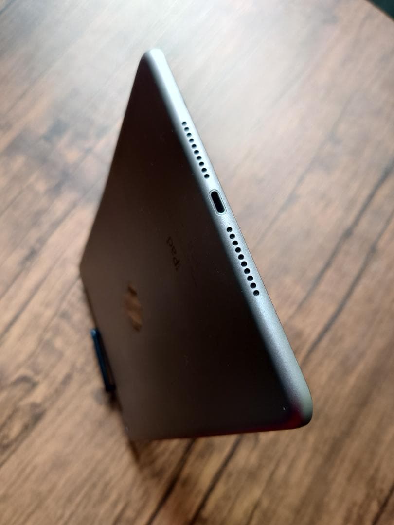 Apple iPad mini (第4世代) 128GB スペースグレー