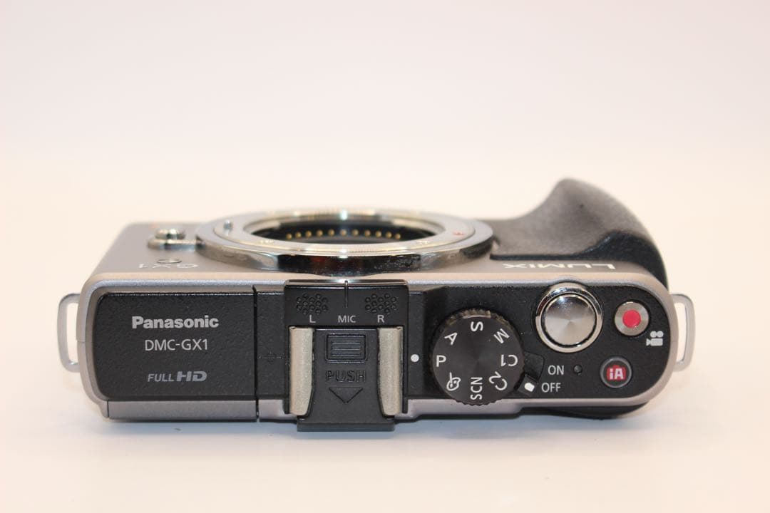 ★お買い得★ DMC-GX1 ボディ　ミラーレス　LUMIX