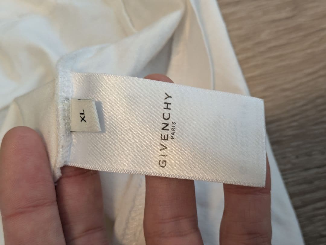 GIVENCHY　ジバンシィ　半袖Tシャツ　xl