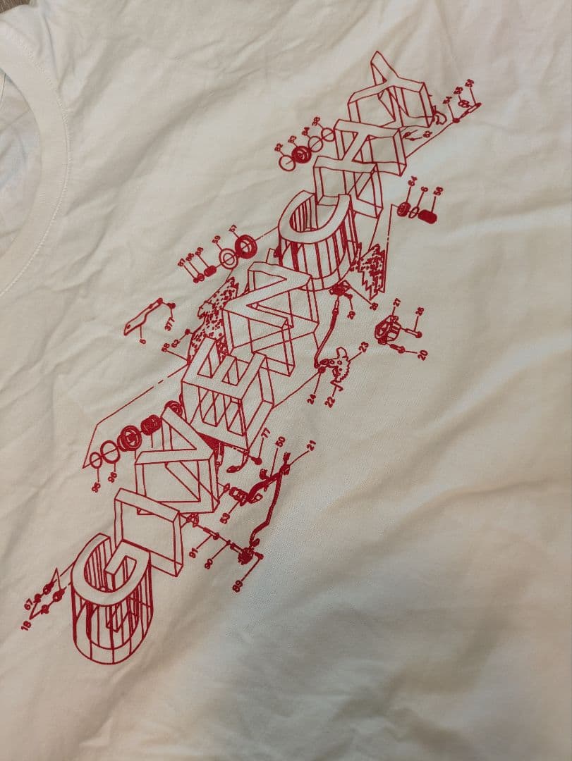 GIVENCHY　ジバンシィ　半袖Tシャツ　xl