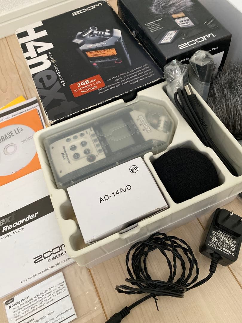 Zoom H4n ハンディレコーダー 付属品あり