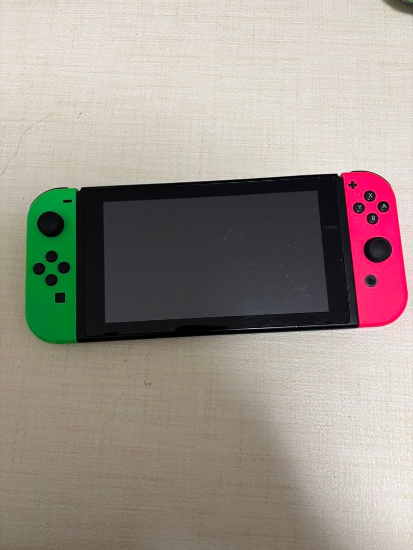 Nintendo Switch 本体（スプラトゥーンモデル） ケース付き