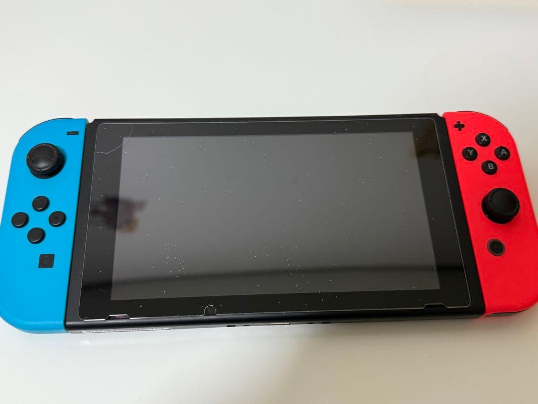 Switch本体（ポケモンおまけ付き）