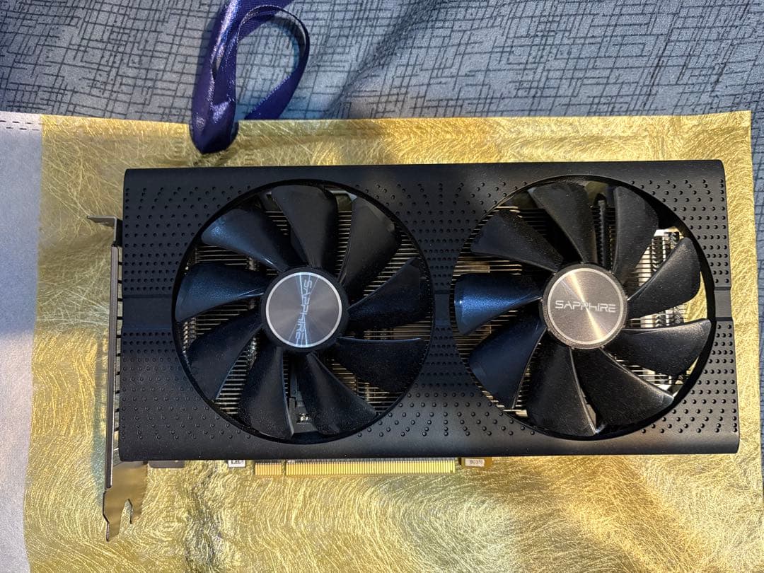 中古品Sapphire グラフィックボード RX570 8GB