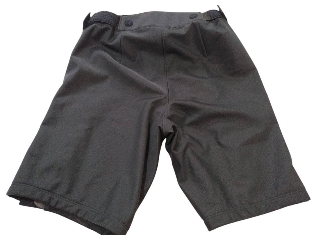 ☆GOLDWIN スキー ハーフパンツ ブラック Mサイズ　ゴールドウィン