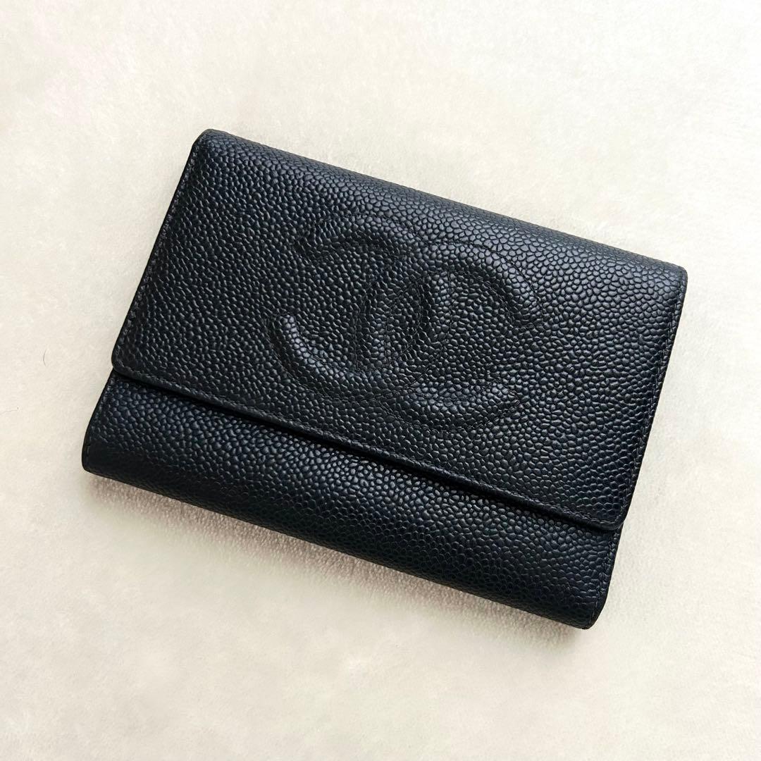 CHANEL シャネル 三つ折り財布 折り財布 キャビアスキン 黒