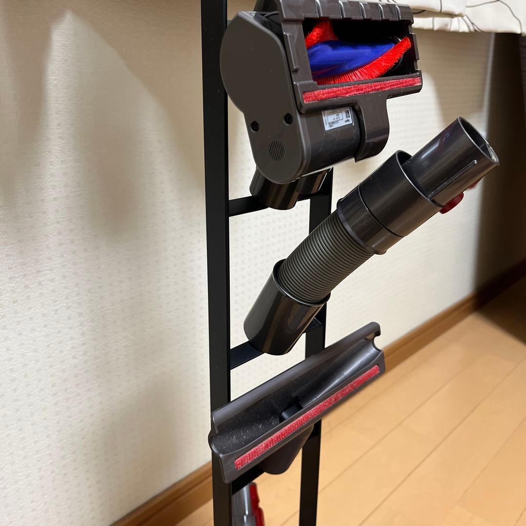 Dyson V8 absoluteフルセットジャンク(バッテリー交換要)