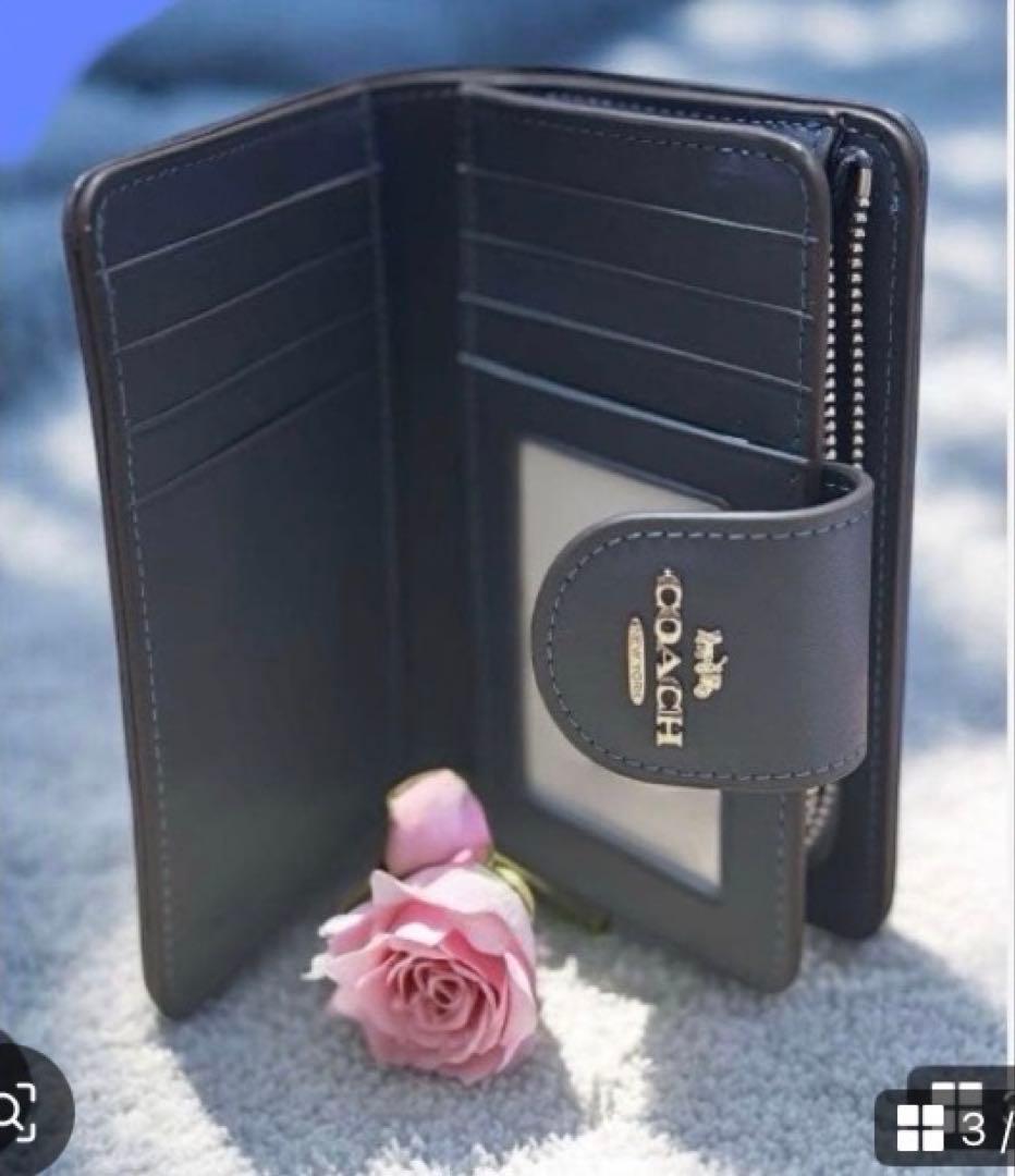 COACH ネイビー 二つ折り財布【新品】