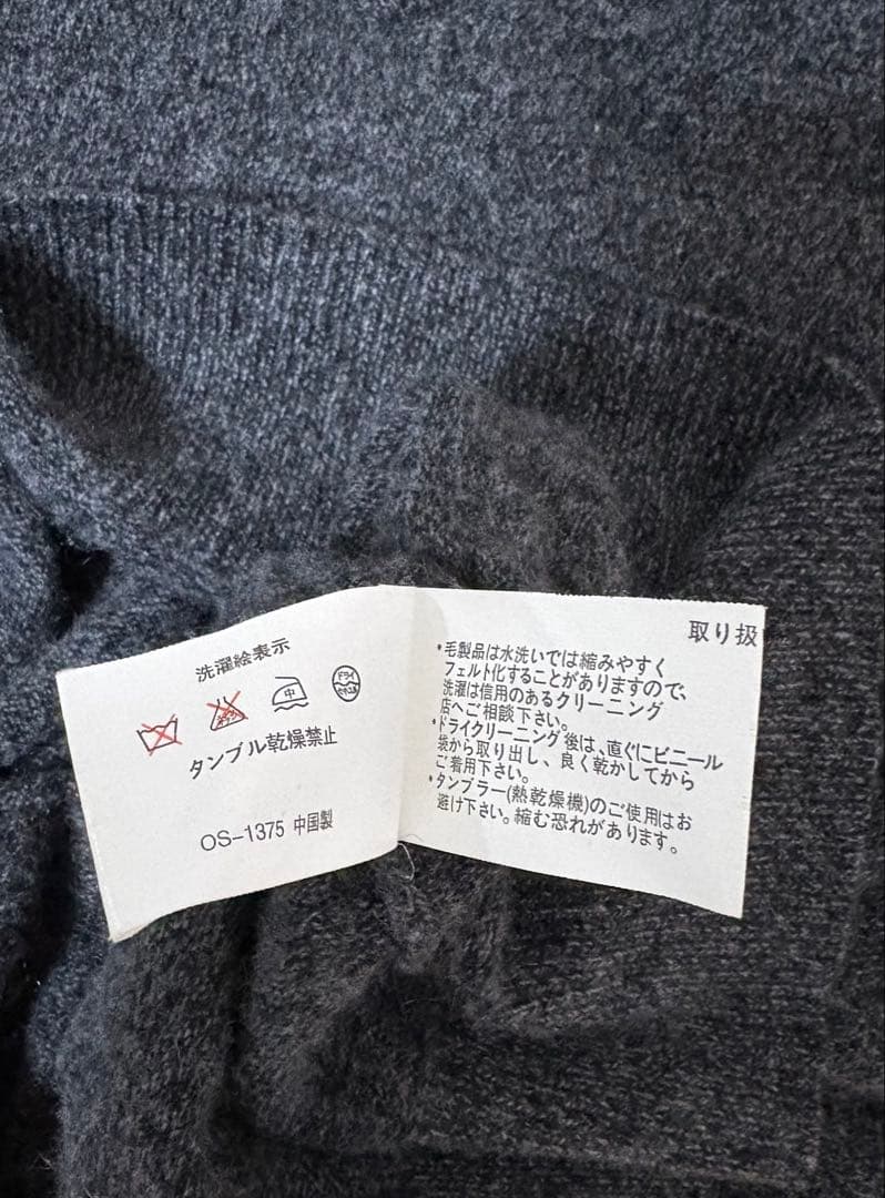 新品、未使用　Pure Cashmere カシミヤ100% Vネックベスト
