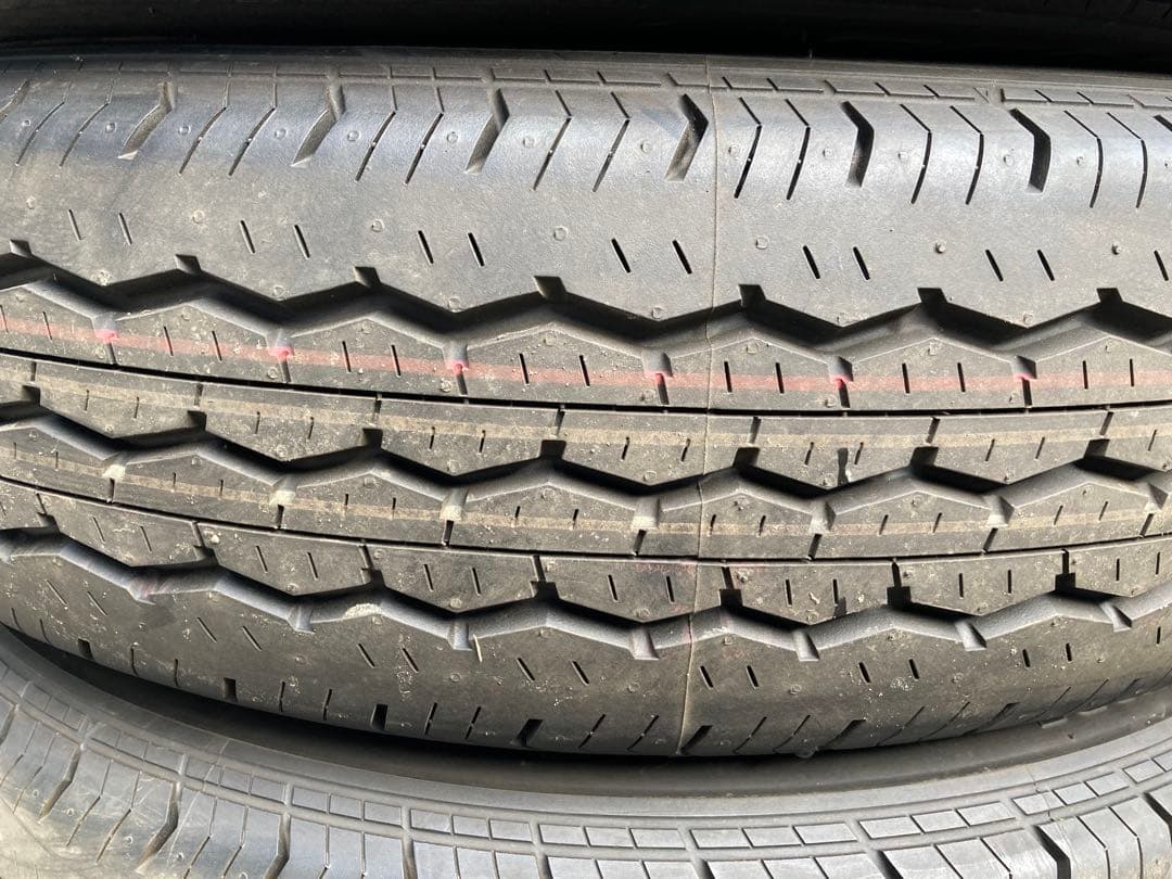 新車剥がし BS 195/80R15 25年製 夏タイヤ 【南-191 ②】