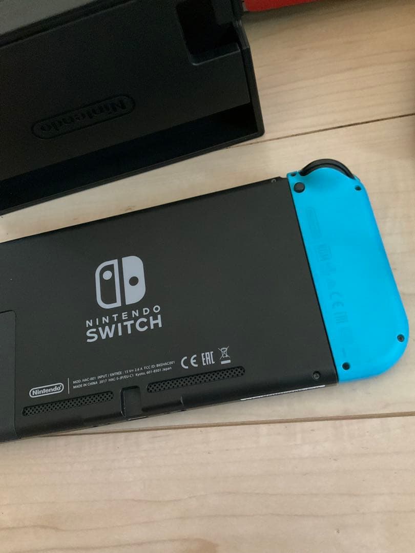 ニンテンドースイッチ　本体