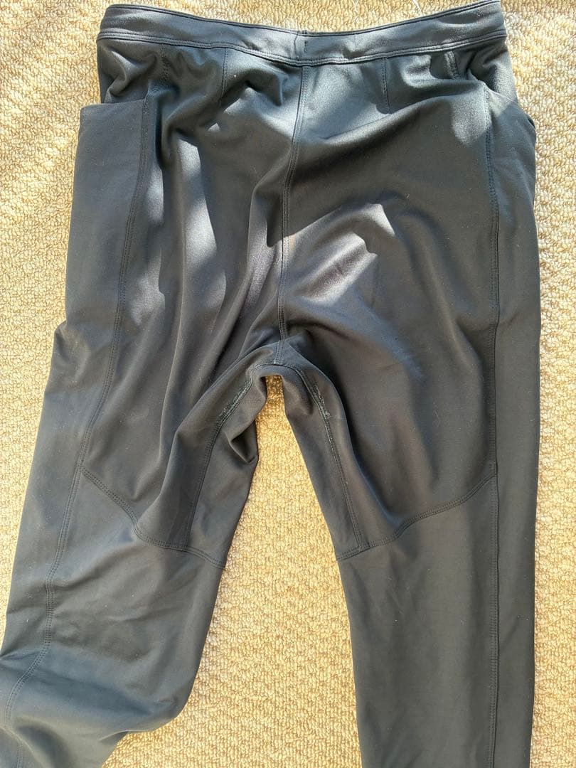 パタゴニア メンズ ウインドシールドパンツ XS 黒 中古 送料込み！