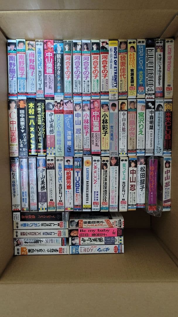 希少 80年90年代 昭和代表アイドルのカセットテープ 時代を想い出を売ります。