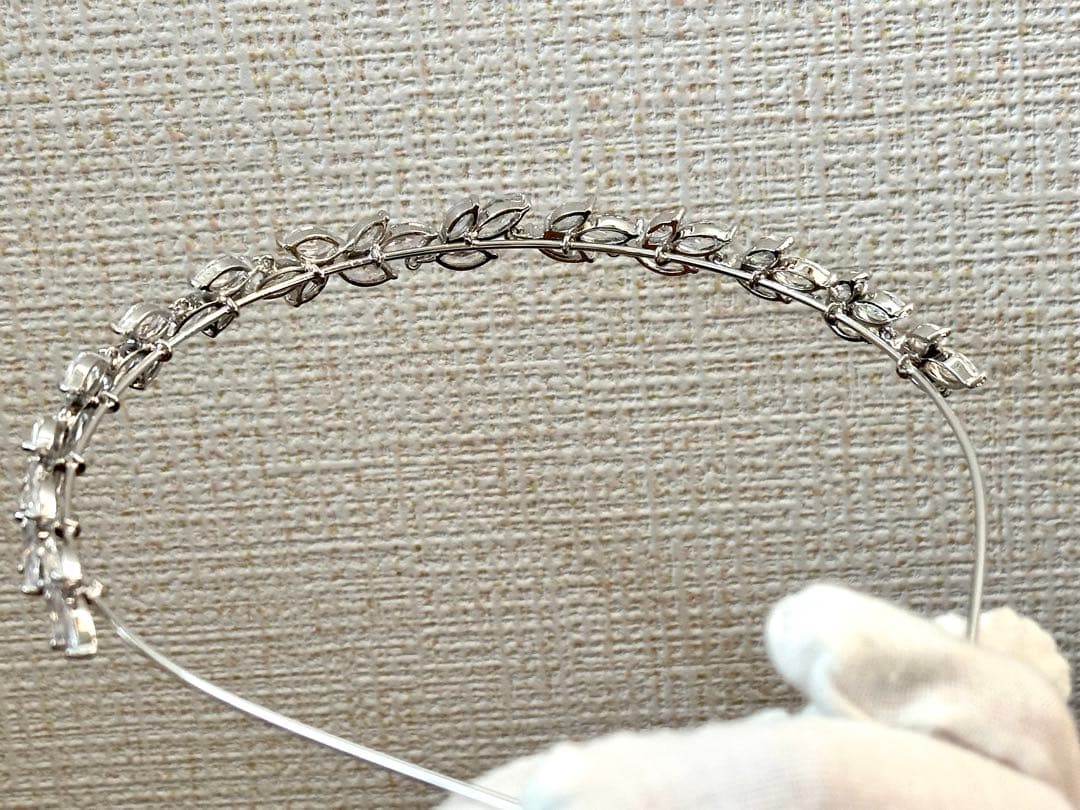 新品未使用★ビジューカチューシャ AAAランク