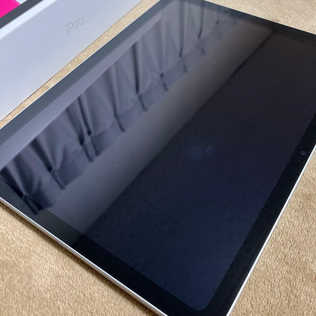 iPad 第10世代 64GB シルバー Wi-Fiモデル