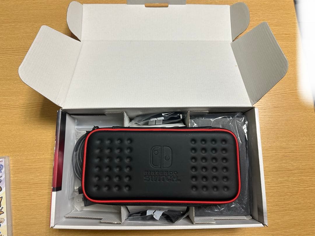 Nintendo Switch グレー　おまけ付 ※本体曲がりアリ
