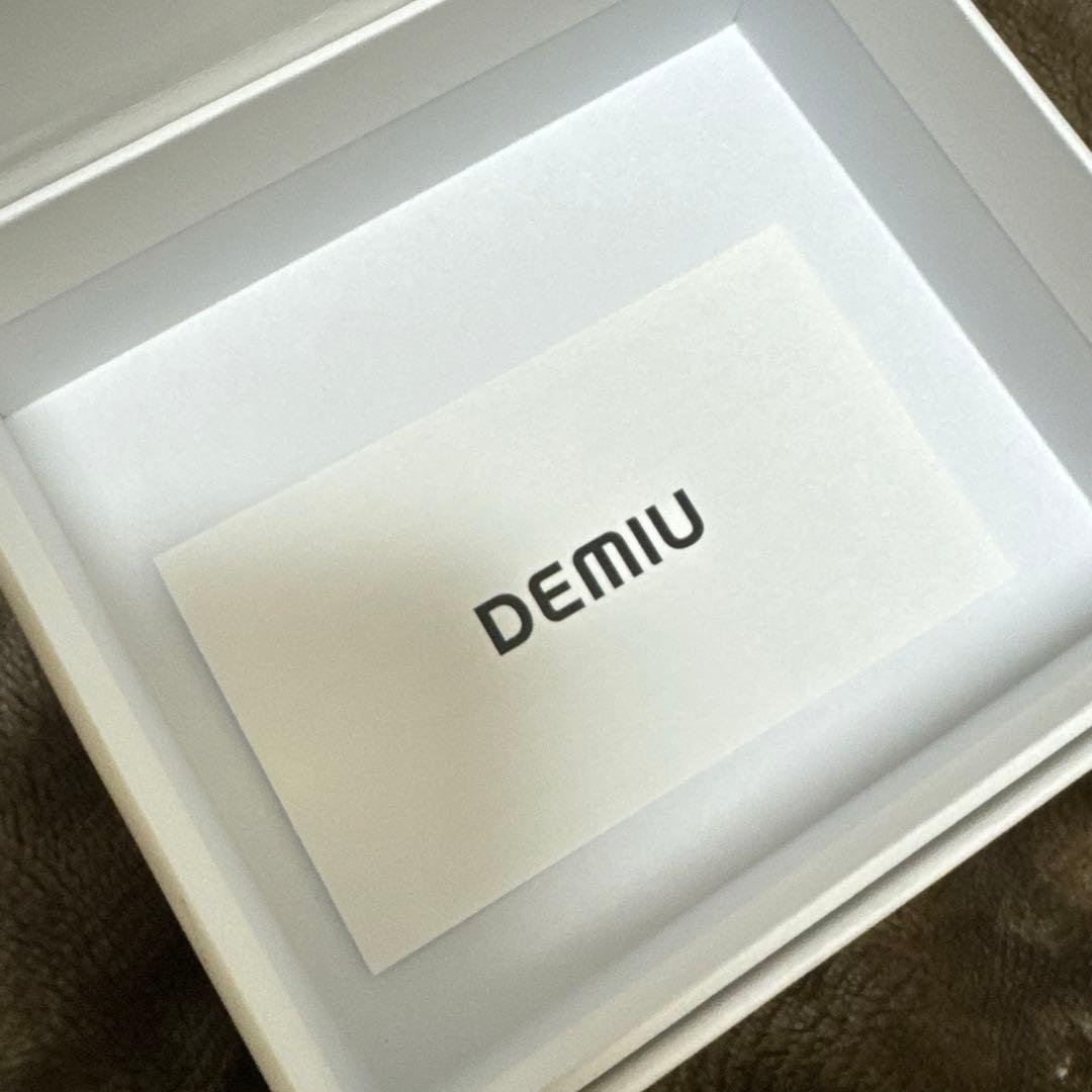 デミュウ DEMIU ハンドストラップ シンボル パール