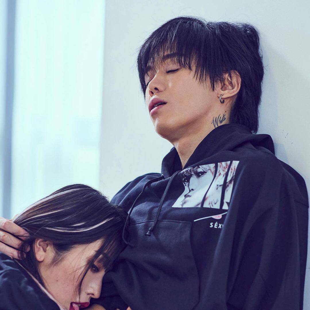 SHIROSEブランド\"SÉXY\" 黒フーディー、タオル、バックの3点セット