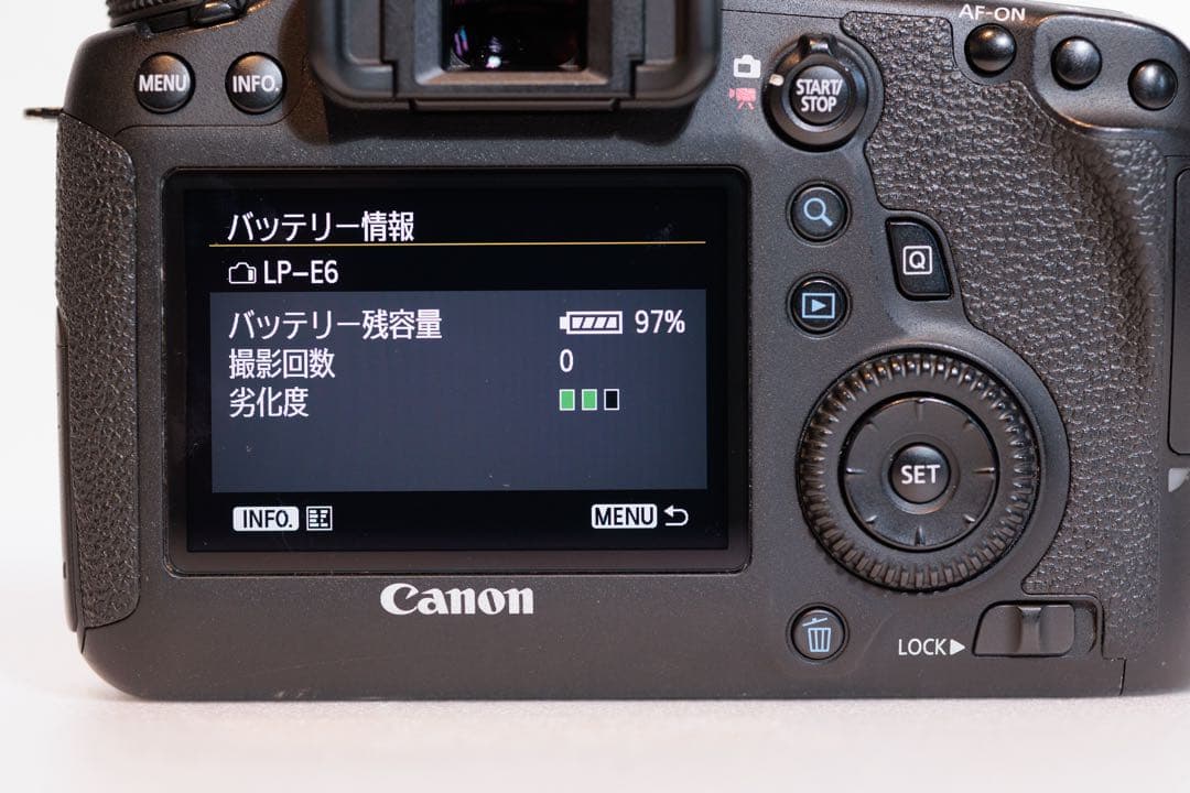 Canon EOS 6D ボディ実用品