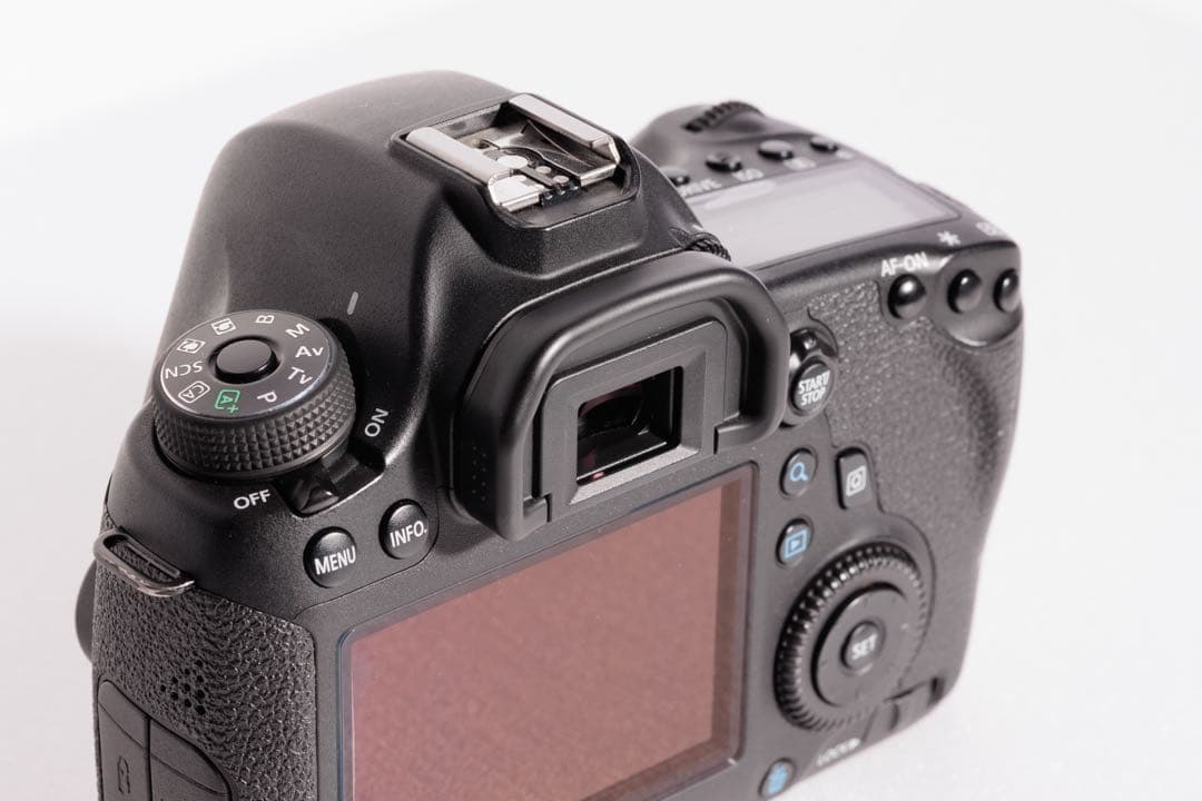Canon EOS 6D ボディ実用品