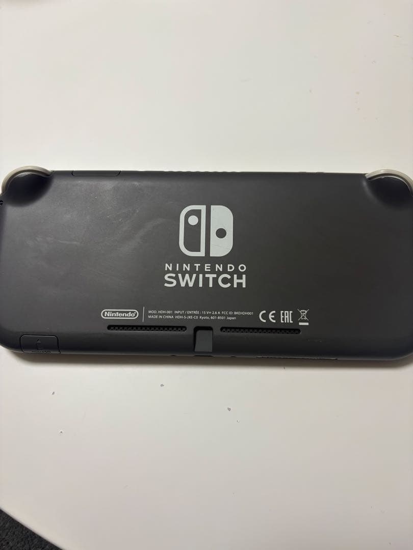 B*~様 Nintendo Switch lite 本体　ジャンク品