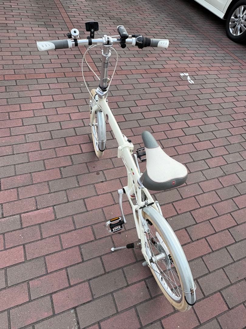 「フィアット」軽量折り畳み自転車(20㌅)お届け出来ます。お引き取り大歓迎。