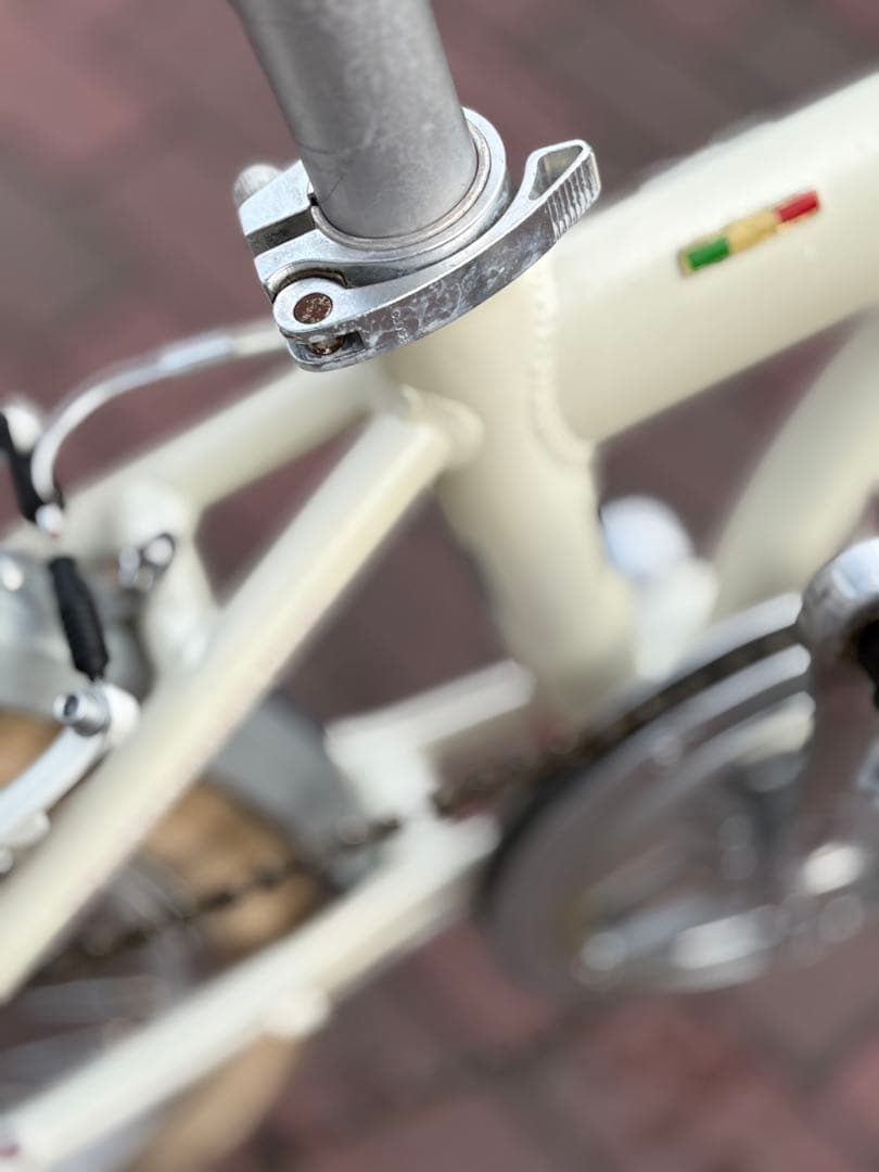 「フィアット」軽量折り畳み自転車(20㌅)お届け出来ます。お引き取り大歓迎。