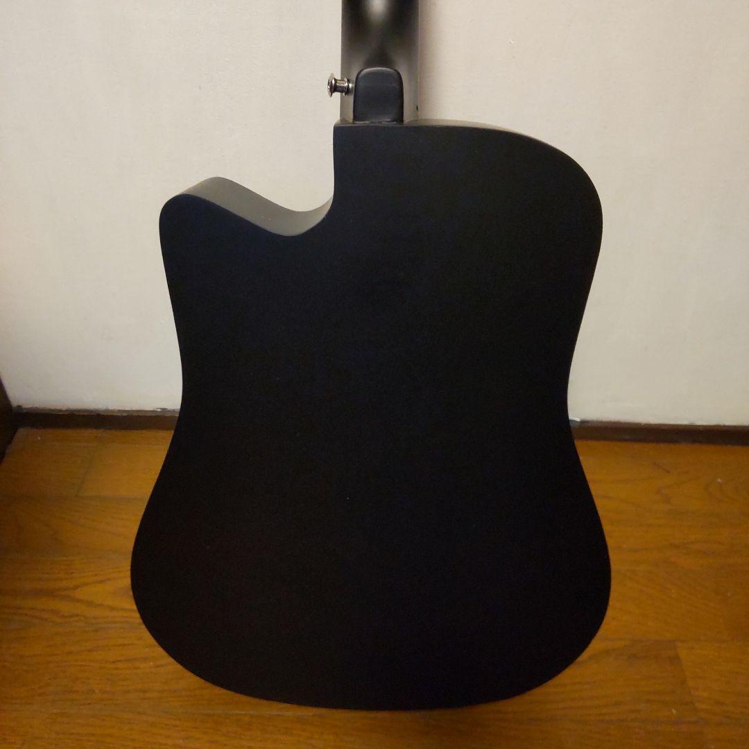 お買い得！格安！新品！黒色の、カッタウェイデザインの、 アコースティックギター