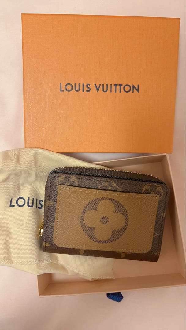 Louis Vuitton ルイヴィトン　ポルトフォイユ・ルー　財布